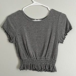 Cropped ruffle shirt